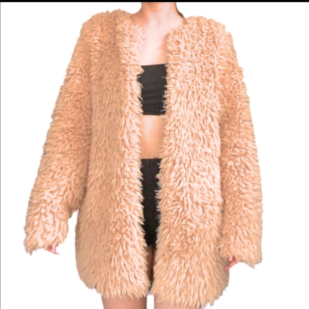 Chelsea and Violet fur coat jacket